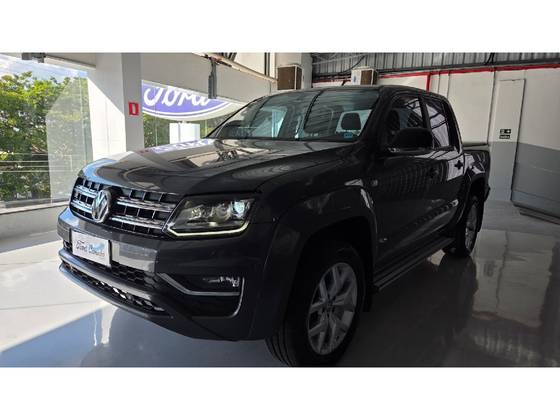 VOLKSWAGEN AMAROK 3.0 V6 TDI DIESEL HIGHLINE CD 4MOTION AUTOMÁTICO